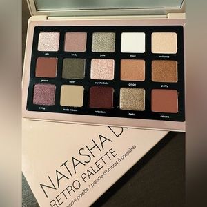 Natasha Denona: Retro (brand new in box!)